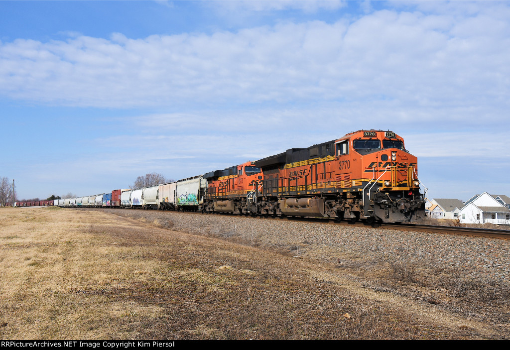 BNSF 3770